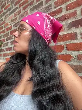 Annya-sweet online show from March 20, 2025, 2:42 pm