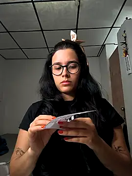 Annya-sweet online show from March 4, 2026, 3:40 pm