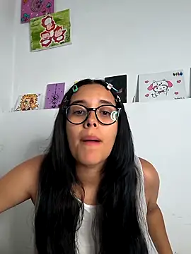 Annya-sweet online show from April 15, 2026, 3:30 pm