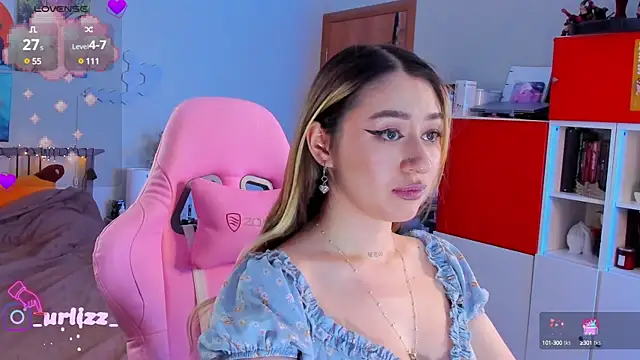 Fiona-Love online show from December 5, 2024, 8:33 pm