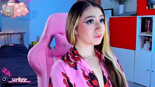 Fiona-Love online show from February 6, 2025, 7:07 pm