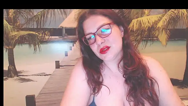 Snapshot of Queen__Natasha chatting on June 18, 2026, 9:30 pm Queen Natasha online show from June 18, 2026, 9:30 pm