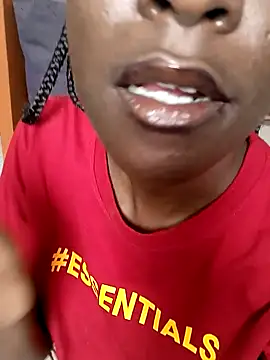 Prettybecs online show from December 28, 2024, 6:39 am