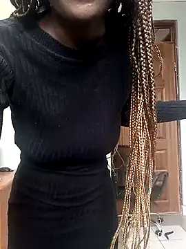 Prettybecs online show from October 18, 2025, 5:10 am