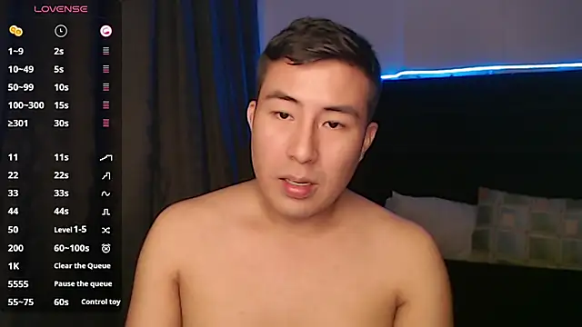 andrewmhilton  online show from September 18, 2025, 6:59 am