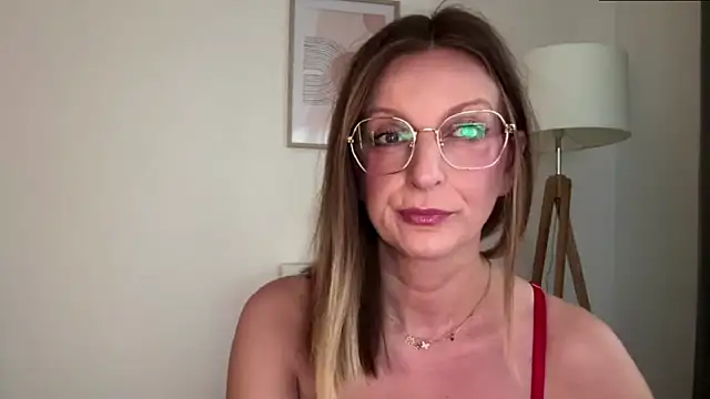 HornyJudith online show from February 1, 2026, 7:07 am