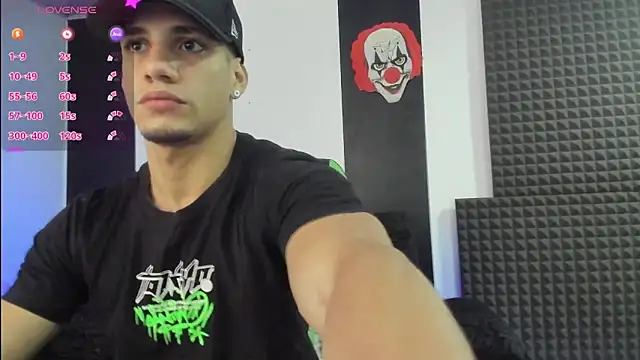 jhonnysnow17 online show from February 26, 2025, 11:04 pm