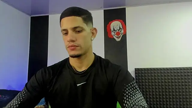 jhonnysnow17 online show from March 21, 2025, 5:43 am