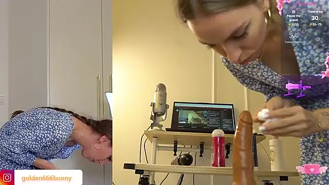 Miss69Ri99 online show from December 22, 2024, 7:42 pm