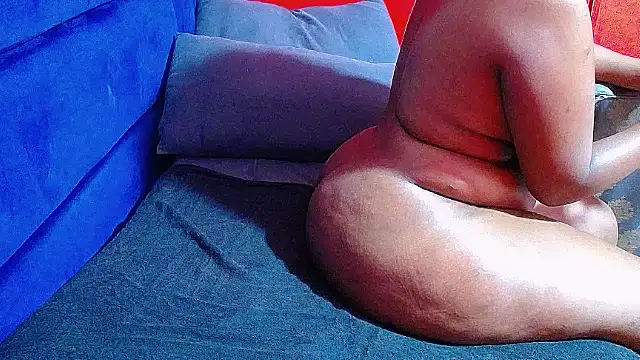 Snapshot of Lelety79 chatting on March 16, 2026, 8:40 am Lelety79 online show from March 16, 2026, 8:40 am