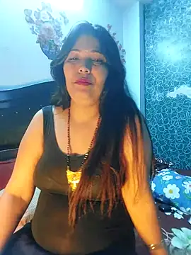 Snapshot of Poojabhabi101 chatting on January 16, 2026, 6:39 am Poojabhabi101 online show from January 16, 2026, 6:39 am