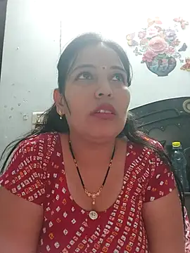Snapshot of Poojabhabi101 chatting on February 15, 2026, 6:54 am Poojabhabi101 online show from February 15, 2026, 6:54 am
