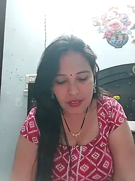 Snapshot of Poojabhabi101 chatting on February 21, 2026, 7:20 am Poojabhabi101 online show from February 21, 2026, 7:20 am