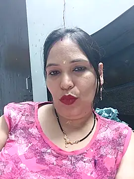 Snapshot of Poojabhabi101 chatting on March 31, 2026, 5:41 am Poojabhabi101 online show from March 31, 2026, 5:41 am