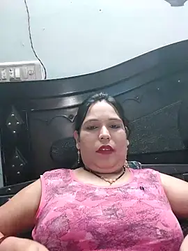 Snapshot of Poojabhabi101 chatting on April 20, 2026, 6:27 am Poojabhabi101 online show from April 20, 2026, 6:27 am