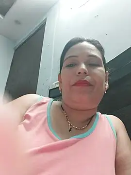 Snapshot of Poojabhabi101 chatting on July 15, 2026, 5:34 am Poojabhabi101 online show from July 15, 2026, 5:34 am