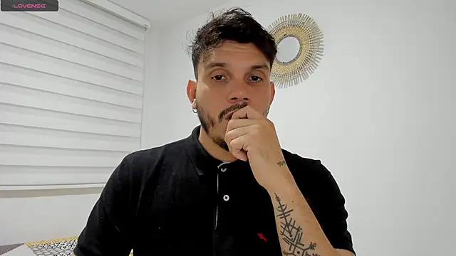 alejandro stark online show from December 13, 2024, 3:16 am