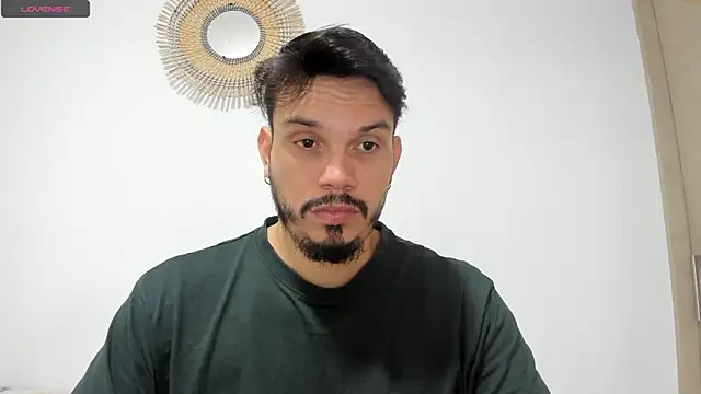 alejandro stark online show from January 11, 2025, 9:57 am