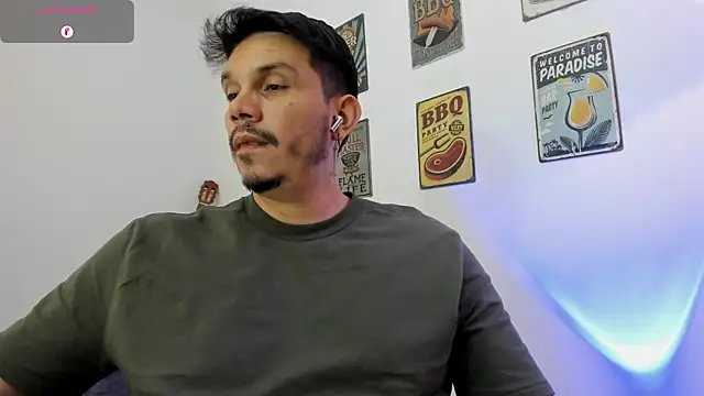 Snapshot of alejandro_stark chatting on January 17, 2026, 4:28 am alejandro stark online show from January 17, 2026, 4:28 am