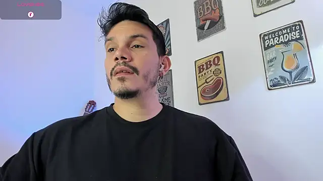 Snapshot of alejandro_stark chatting on February 20, 2026, 11:43 am alejandro stark online show from February 20, 2026, 11:43 am