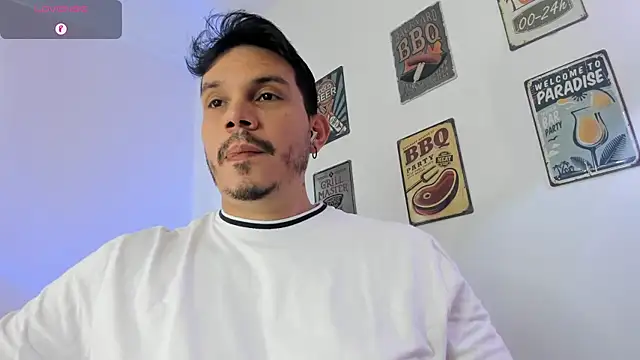 Snapshot of alejandro_stark chatting on February 22, 2026, 3:21 pm alejandro stark online show from February 22, 2026, 3:21 pm