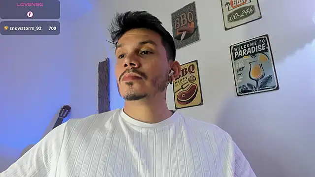 Snapshot of alejandro_stark chatting on February 27, 2026, 10:54 pm alejandro stark online show from February 27, 2026, 10:54 pm