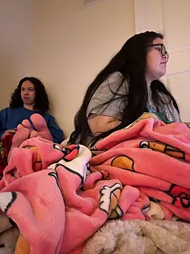 LiverandBrat77 online show from March 3, 2026, 4:57 pm