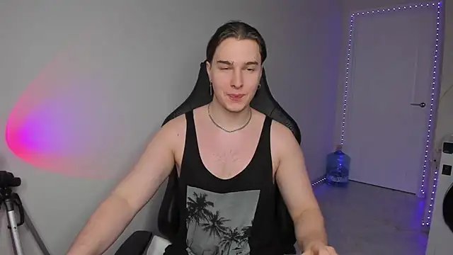 Vincent Strong online show from January 22, 2025, 10:29 am