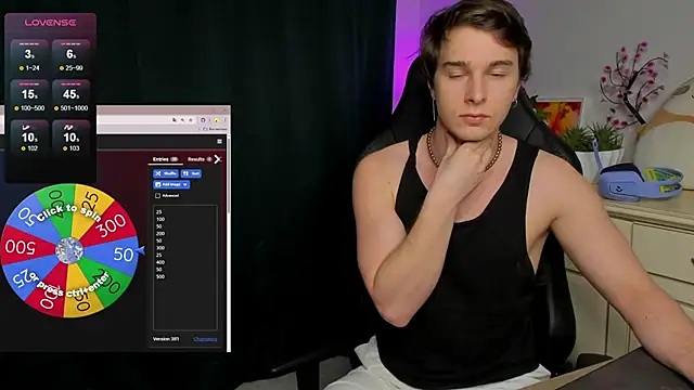 Vincent Strong online show from October 31, 2025, 7:04 pm