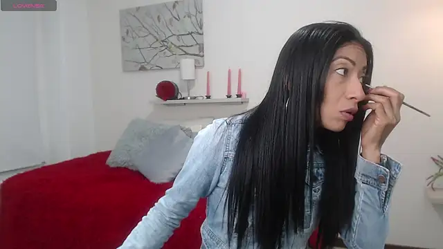 Snapshot of sofia_perez___ chatting on June 8, 2026, 8:09 pm sofia perez online show from June 8, 2026, 8:09 pm