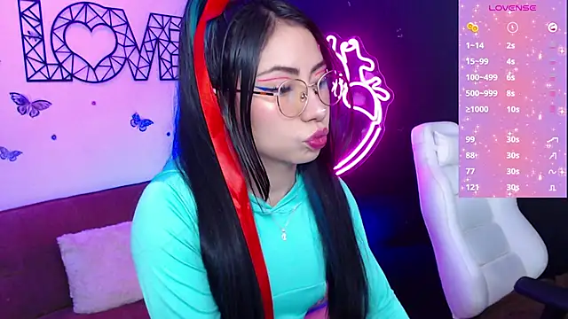 Snapshot of demyanderson_ chatting on December 26, 2024, 8:32 pm demyanderson online show from December 26, 2024, 8:32 pm