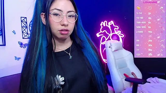 Snapshot of demyanderson_ chatting on February 13, 2025, 10:00 pm demyanderson online show from February 13, 2025, 10:00 pm