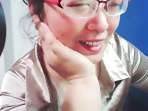 Snapshot of xiaorou-z chatting on March 21, 2025, 5:12 pm xiaorou-z online show from March 21, 2025, 5:12 pm