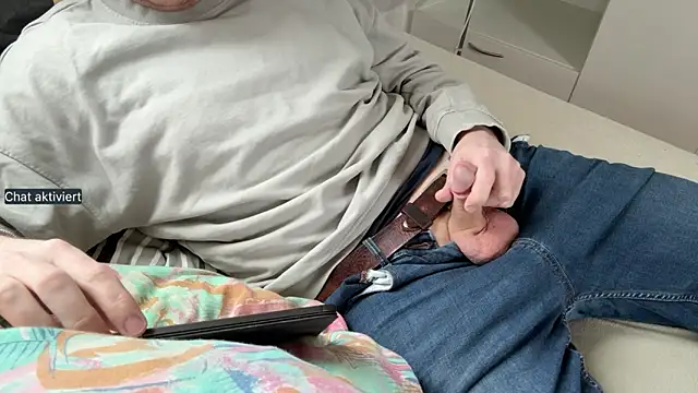 an0nym0us us3r online show from March 13, 2026, 1:07 pm