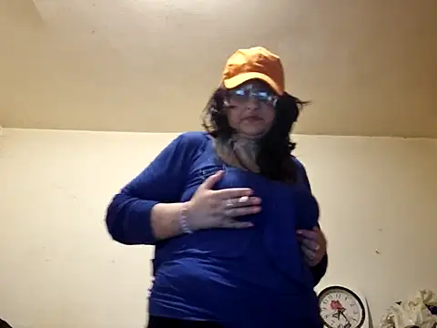 Samantha Squirtxh online show from February 26, 2025, 8:33 pm