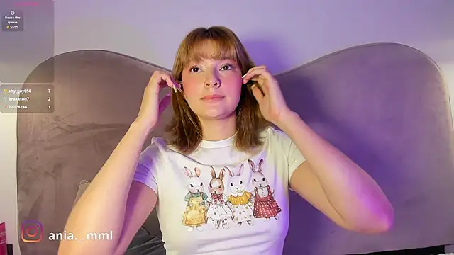 Snapshot of Ania_jones chatting on February 7, 2025, 11:55 pm Ania jones online show from February 7, 2025, 11:55 pm