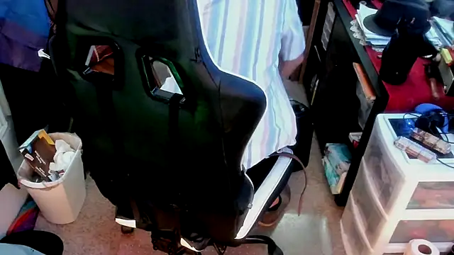 Daddysthick online show from November 23, 2025, 8:08 pm