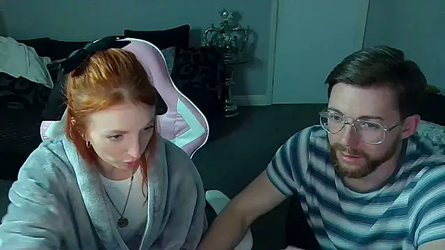 Snapshot of Red_firesquirt chatting on January 13, 2025, 9:42 pm Red firesquirt online show from January 13, 2025, 9:42 pm