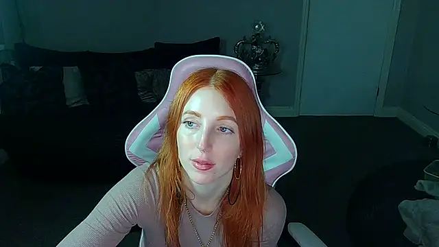 Snapshot of Red_firesquirt chatting on January 22, 2025, 2:03 pm Red firesquirt online show from January 22, 2025, 2:03 pm