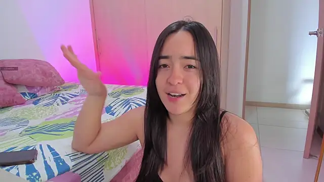 soyamandaa  online show from January 19, 2025, 8:30 pm