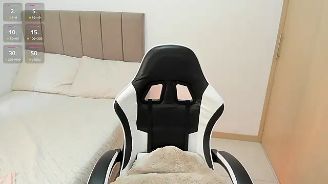 soyamandaa  online show from February 1, 2026, 4:38 pm