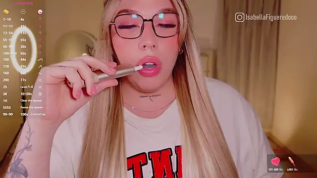 Snapshot of IsabellaFigueredo__ chatting on January 3, 2025, 9:36 am IsabellaFigueredo   online show from January 3, 2025, 9:36 am