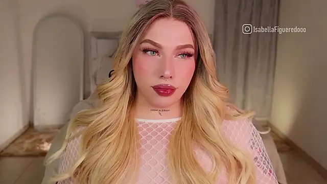 Snapshot of IsabellaFigueredo__ chatting on January 16, 2025, 3:23 am IsabellaFigueredo   online show from January 16, 2025, 3:23 am