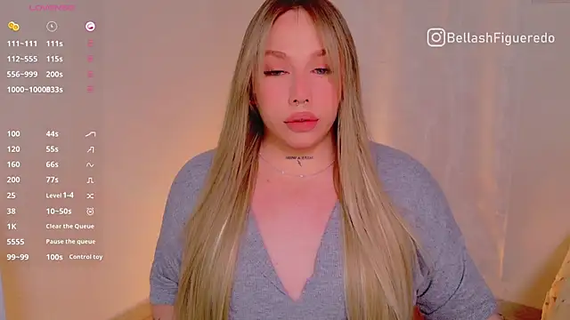 Snapshot of IsabellaFigueredo__ chatting on February 5, 2025, 11:23 am IsabellaFigueredo   online show from February 5, 2025, 11:23 am