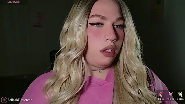 Snapshot of IsabellaFigueredo__ chatting on October 16, 2025, 10:00 pm IsabellaFigueredo   online show from October 16, 2025, 10:00 pm