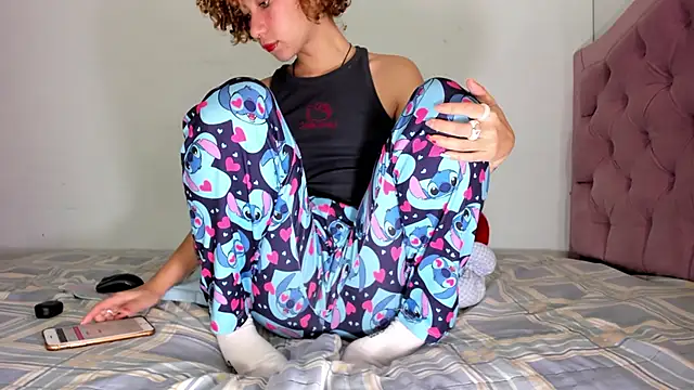 Snapshot of any_21hot chatting on December 22, 2024, 3:11 pm any 21hot online show from December 22, 2024, 3:11 pm