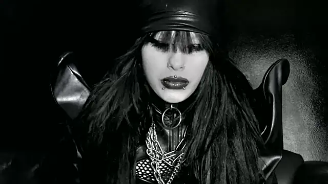 XXIOUX online show from March 31, 2026, 4:07 pm