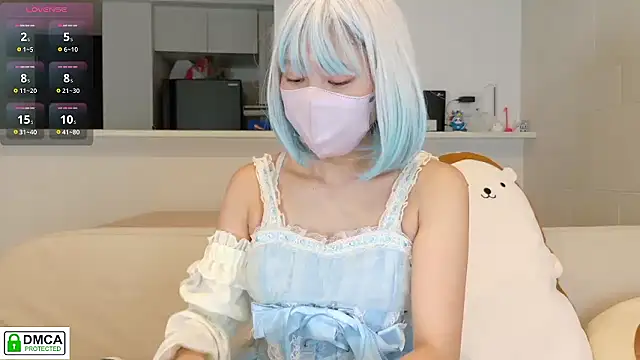 SUZU  online show from September 10, 2025, 12:38 pm