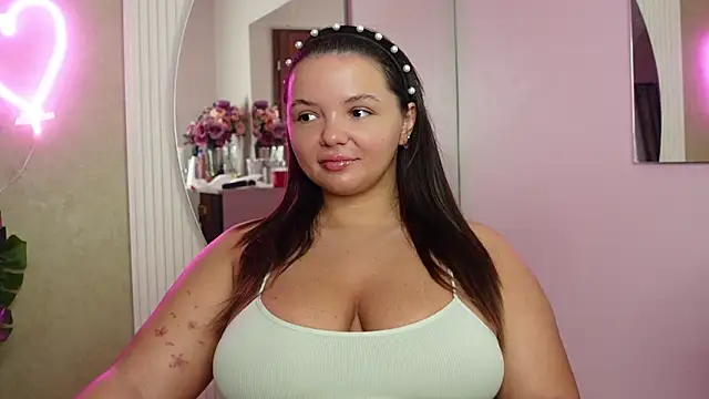 CelesteBailey online show from March 23, 2026, 7:01 am