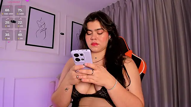 veronica185 online show from February 13, 2026, 3:13 am